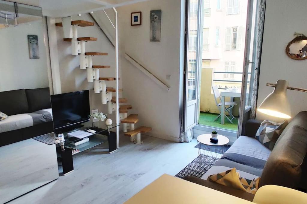 니스 Duplex Central Close Beaches And Shops And Balcony 아파트 외부 사진