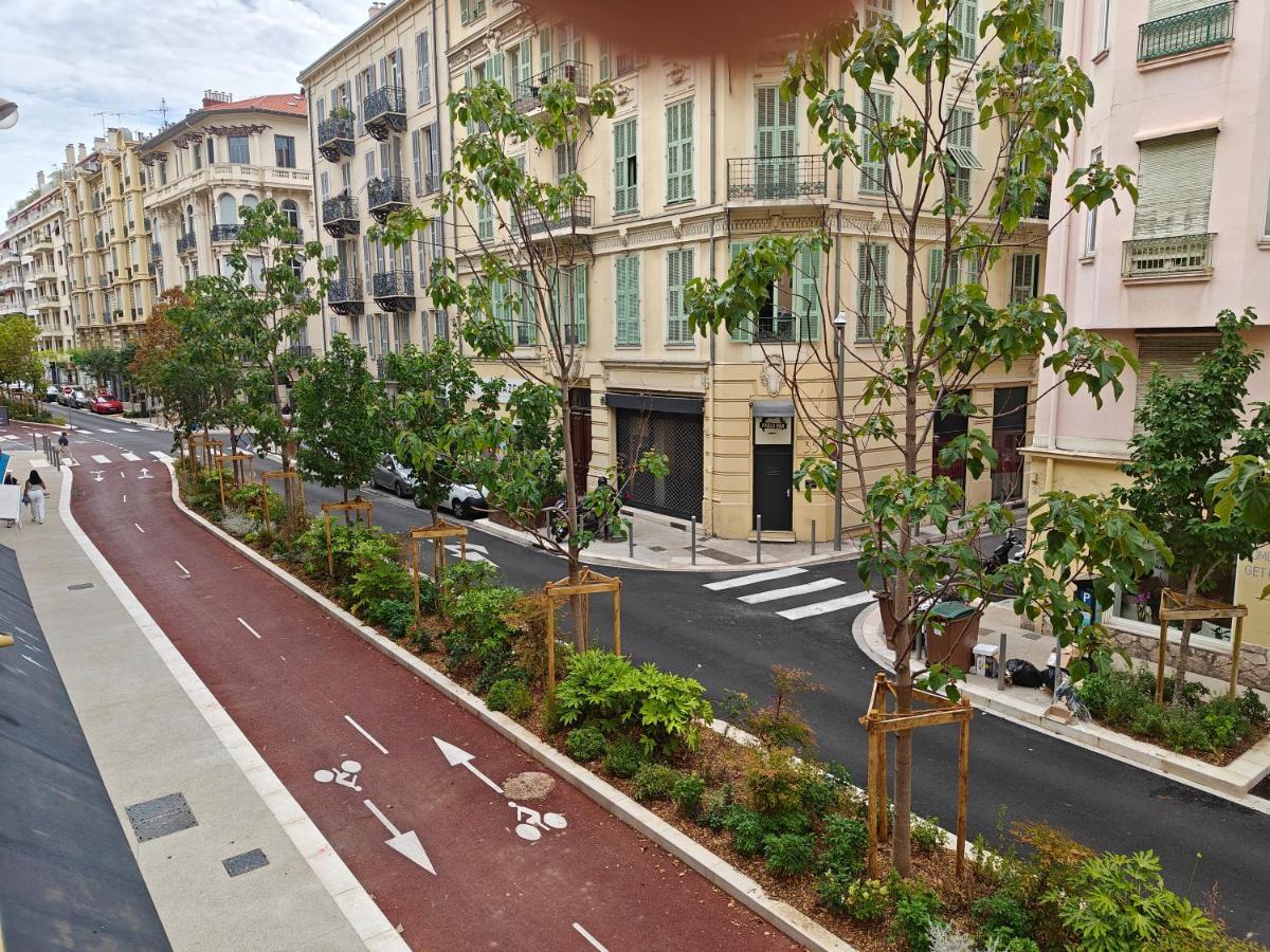 니스 Duplex Central Close Beaches And Shops And Balcony 아파트 외부 사진